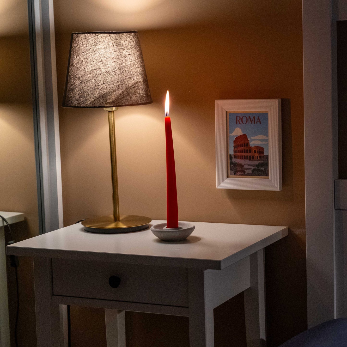 WHITE CONCRETE ROUND CANDLE HOLDER