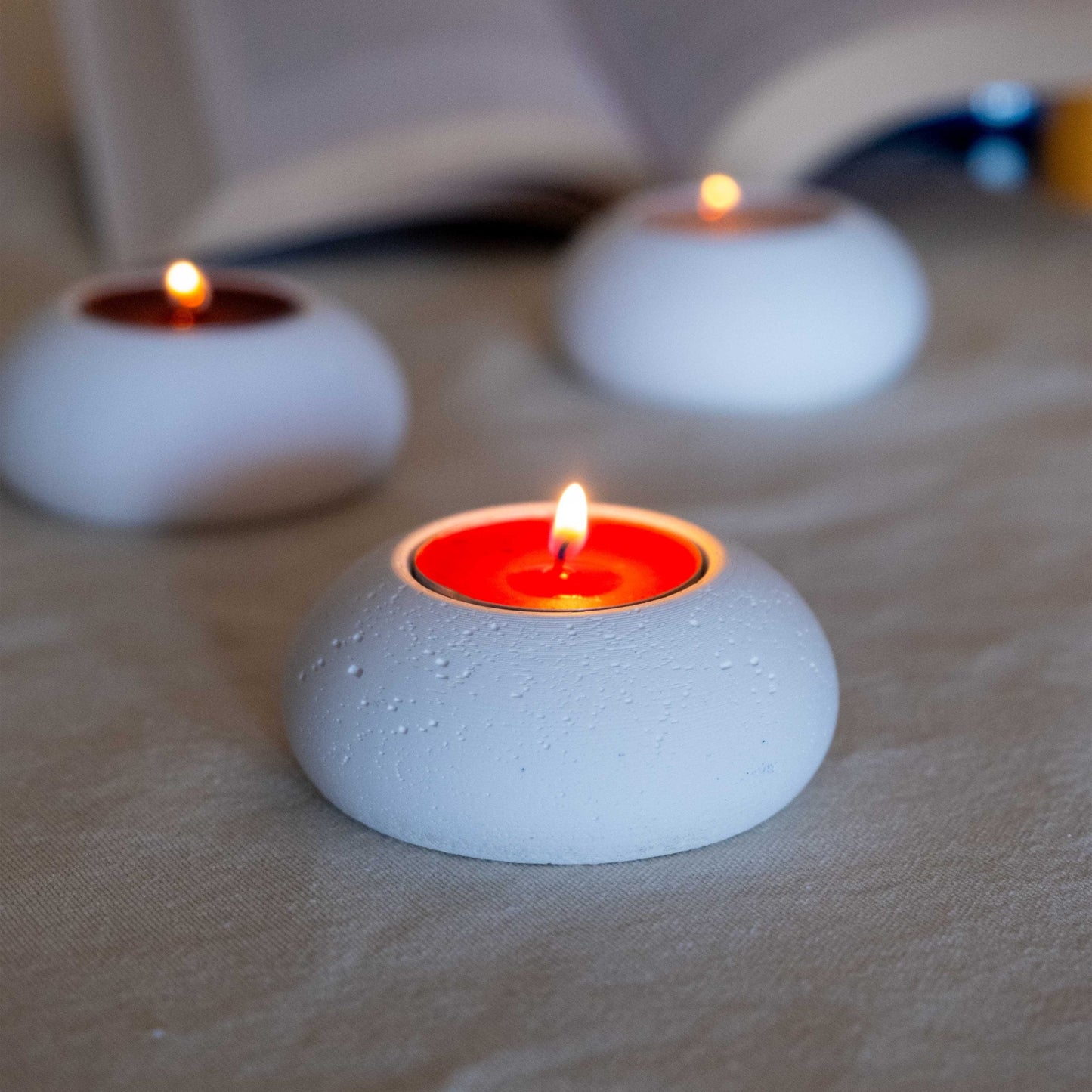 WHITE CONCRETE TEALIGHT HOLDER DOUBLE SET