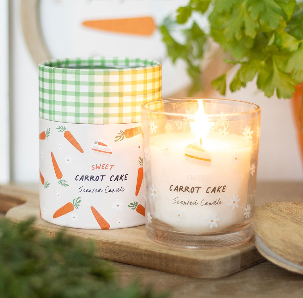 Sweet Carrot Cake Candle