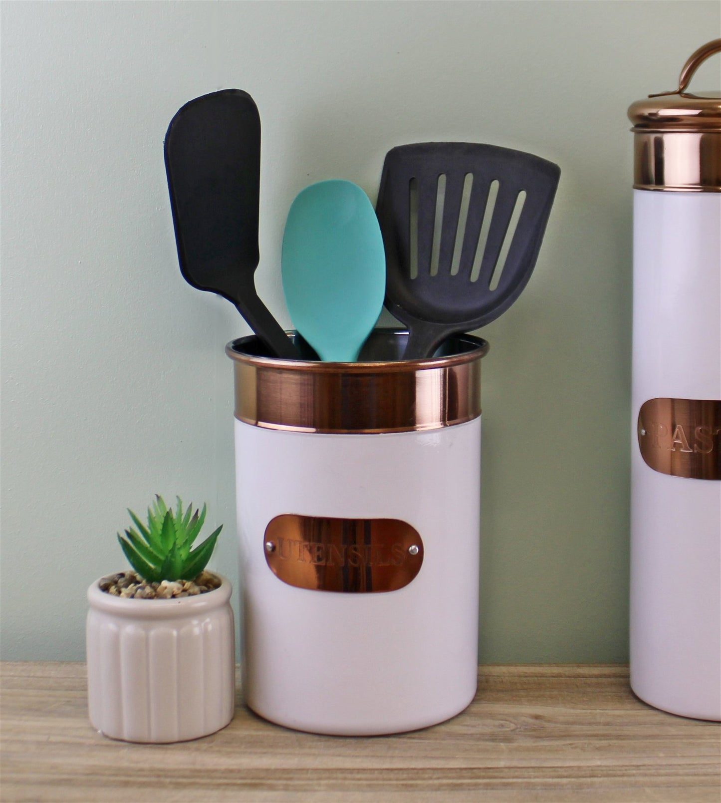 Utensils Holder, Copper & White Metal Design