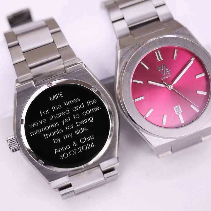 Wave Watch by Architect - Modern Font Engraving