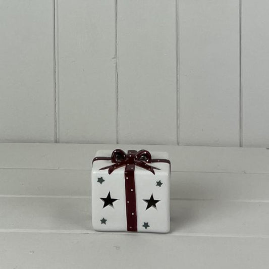 White Ceramic Present with Red Bow Decoration with LED L8.5xD7xH7.4cm